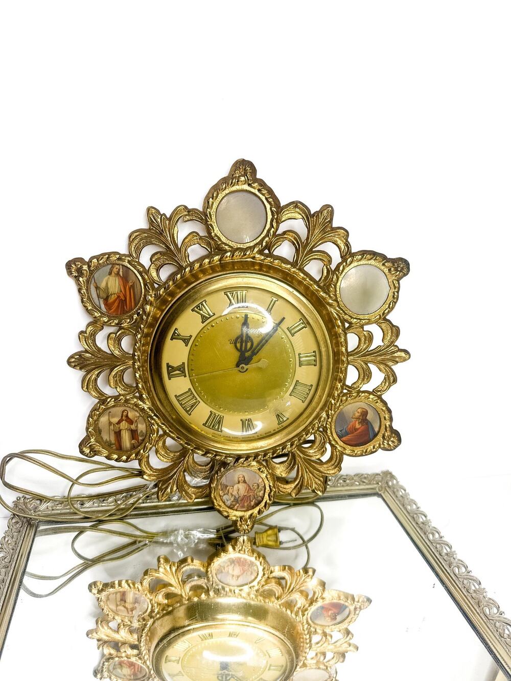 Rare Vintage Hollywood Regency Wall Clock, United, Electric, 1950s